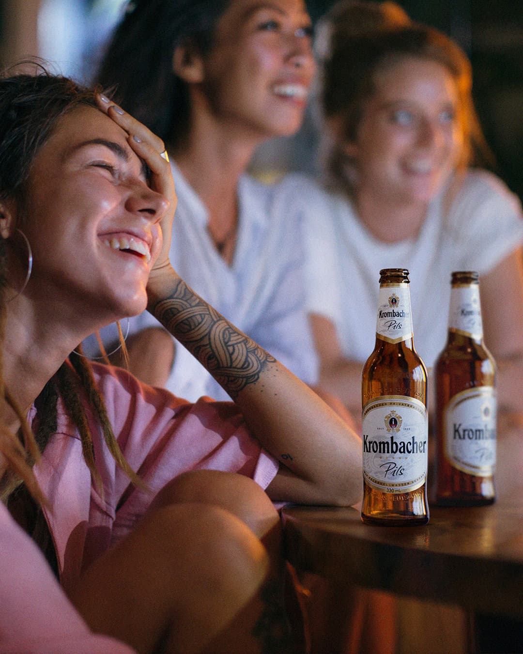 krombacher_international_social_media_still_pils_bottle_0.33_movie.jpg
