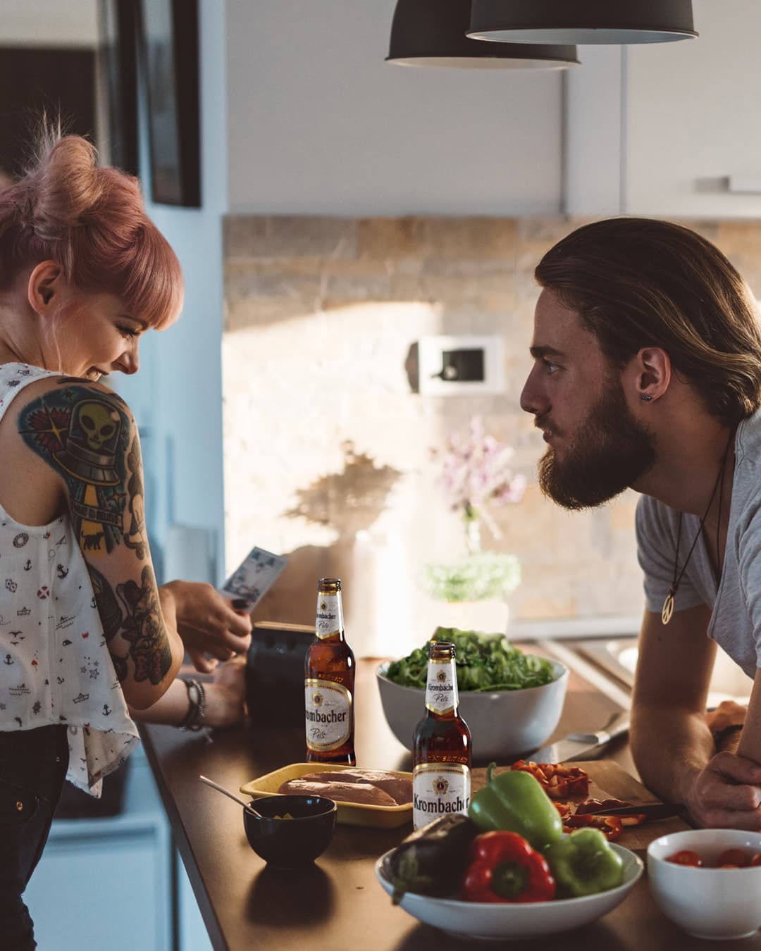 krombacher_international_social_media_still_pils_bottle_033_kitchen.jpg