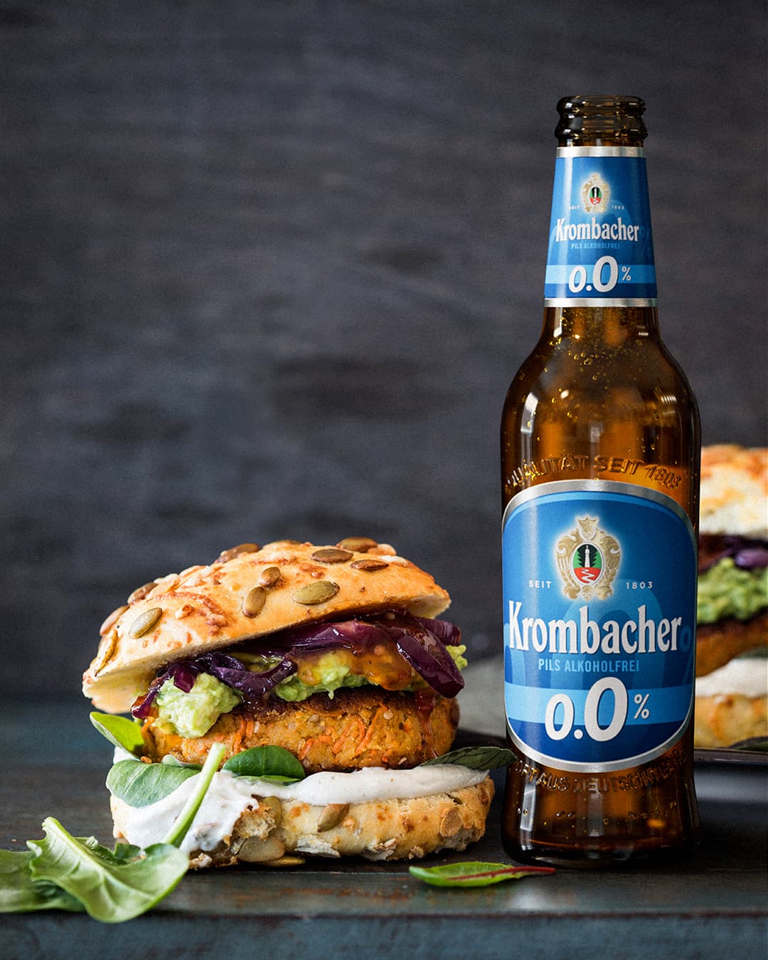 krombacher_international_social_media_pils_bottle_0.33_food.jpg